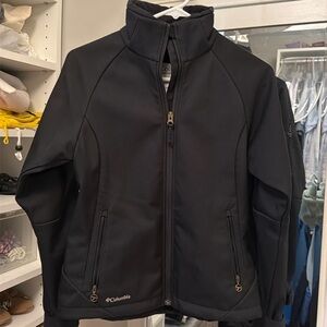 Columbia titanium soft shell jacket women’s xs